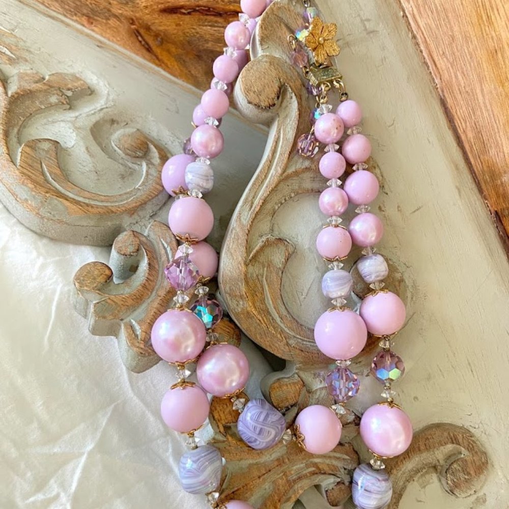 VINTAGE VENDOME LILAC NECKLACE